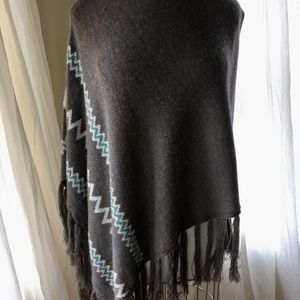 Cashmere poncho